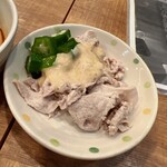 永楽食堂 - お通しの豚シャブ