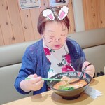 元祖トマトラーメンと辛めんと元祖トマトもつ鍋 三味 - 