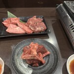ホルモン 徳いち - 肉盛り