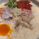 鶏白湯ラーメン ムツキ - 