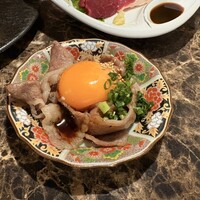 馬刺しと焼き鳥 グルマン三年坂 - 