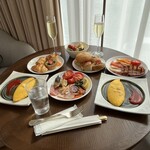 JWマリオット・ホテル奈良 - 【エグゼクティブラウンジ】朝食
                                朝からスパークリングワイン