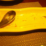 粋圓 - 黒ウーロン茶 氷抜き ＆ ピータン ＆ 特製餃子4個✖️2 ＆ 桜海老の上海やきそば ＆ 国産豚足の上海煮込み ＆ アイスクリーム