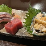 旬路 松田 - ヒラス・本マグロ・活あわび