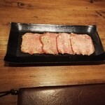 焼肉うしごろ - 極みのタン・その1です。