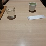 とんかつ 和幸 ランドマークプラザ横浜店 - テーブル席です。