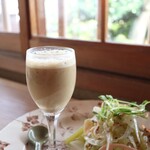 さじこよみ - 新ジャガイモとゴボウのスープ