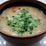 桑田食堂 - 酒粕入りの「豚汁」（300円）