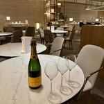 THE LOUNGE - 綺麗ね