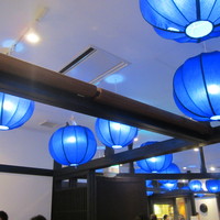 博多華都飯店 - 異空間を醸し出す青提灯