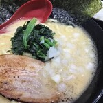 横浜家系ラーメン 龍馬家 - 