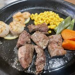 ステーキハウスB＆M - 