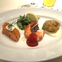37 Steakhouse & Bar - 