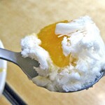 西門町三兄妹雪花冰專門店 - 芒果牛奶雪花冰＋冰淇幕（食べかけで失礼します）