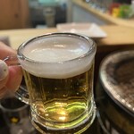 ホルモン焼 村井 - ビール！ちっちゃくてなんかかわいい