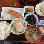 清光 - 日替わり・鮭定食800円