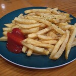 チロル - ポテトフライ