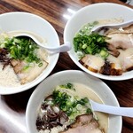 九州ラーメン 一心亭 - 三つ並べてみる。ちゃんぽんやで、みんなラーメン。笑
