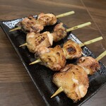 炭火やきとり えみちゃん - 