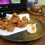 三代目 鳥メロ - なんこつ唐揚げ