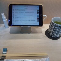 立喰 鮨となり - タッチパネルで注文