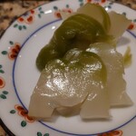 和泉鮨 - 搾菜は箸休め