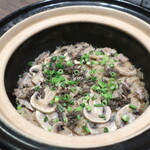 灯 - 黒トリュフの土鍋ごはん