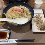 リンガーハット - 料理写真: