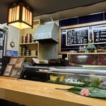 亀庄寿司 - 店内