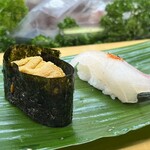 亀庄寿司 - 萩産紫ウニ・シマアジ