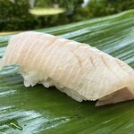 亀庄寿司 - ヒラス