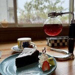 カフェ ボッチ - クラッシックショコラとコーヒー