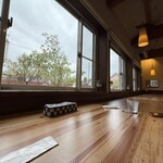 カフェ ボッチ - 内観カウンター席