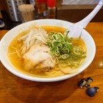 をっちゃんラーメン - 料理写真: