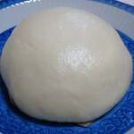 包包 - 海老包（エビパオ）350円