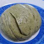 包包 - ヨモギ巻130円