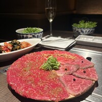 原宿焼肉 KINTAN - 日本一美味しい KINTANトリプルユッケ！