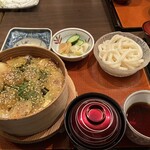 越後屋本店 - 栗のわっぱとうどんのセット❣️