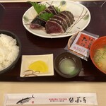 道の駅 なぶら土佐佐賀 - 塩・タレ盛り合わせ定食（ご飯大）
