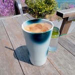 海の見えるカフェ - アイスオーレ