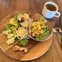 GINZA ONO Gratia -Smoke Dining- - スープとサラダとドリンクおかわり自由
