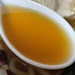 東京庵 - 『中華そば(醤油)』のスープ
