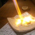 俺の魚を食ってみろ!! - (2014/8/1)本日のサービス品は炙りしめ鯖！皿の上で豪快に炙って頂きました(^^♪