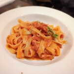 ピッコロ・カスターニャ - 春キャベツのトマトクリーム