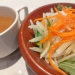 田町 銭場精肉店 - サラダとスープ