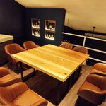 wine bar À bientôt  - 2階6名様テーブル