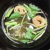 うなぎ 目白ぞろ芽 - 吸い物、ミツバ、巻き麩、とろろ昆布