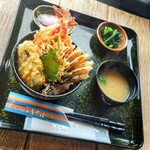 光る海 - ミニエビ天丼