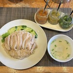 タイ食堂 アロイアロイ - 