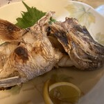 魚立呑み　いそかわ - 鯛カマ　480円